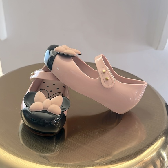 Mini Melissa x Minnie Mouse Shoes New Kids Sz 9 Cushioned Durable Easy to Clean - Picture 4 of 8